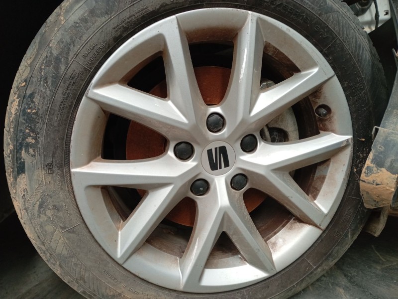 Recambio de llanta para seat leon (kl1, klg) 2.0 tdi referencia OEM IAM   
