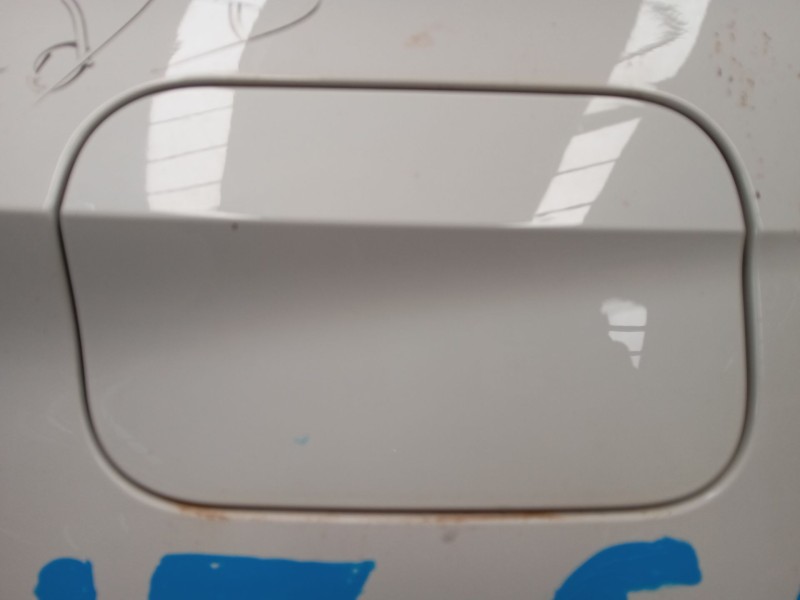 Recambio de tapa exterior combustible para seat leon (kl1, klg) 2.0 tdi referencia OEM IAM   