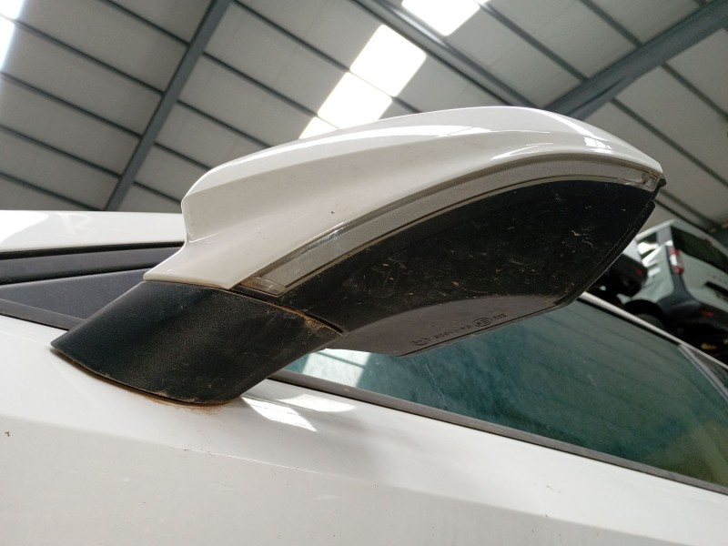 Recambio de retrovisor izquierdo electrico para seat leon (kl1, klg) 2.0 tdi referencia OEM IAM   