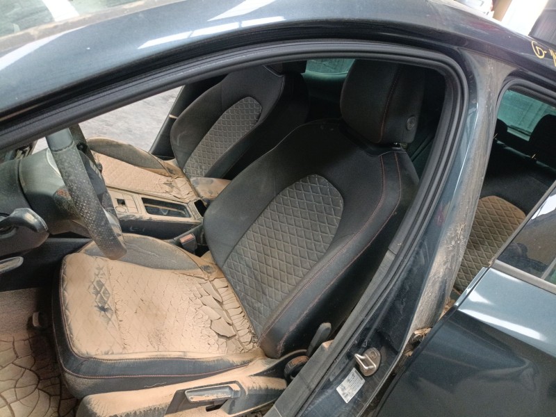 seat leon (kl1, klg) del año 2022