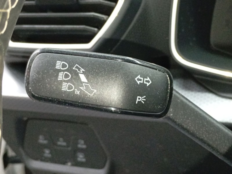 Recambio de mando intermitentes para seat leon (kl1, klg) 2.0 tdi referencia OEM IAM   