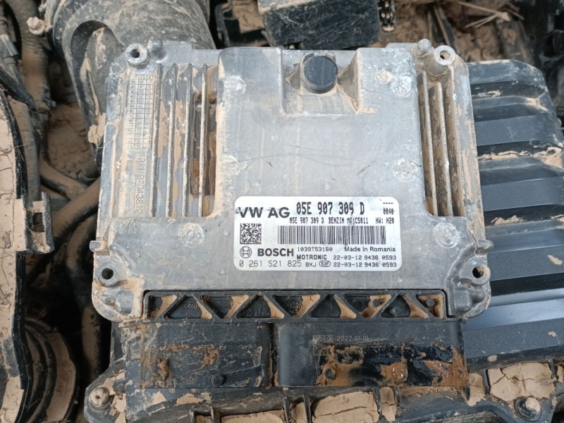 Recambio de centralita motor uce para seat leon (kl1, klg) 1.5 tsi referencia OEM IAM 05E907309D 0261S21825 