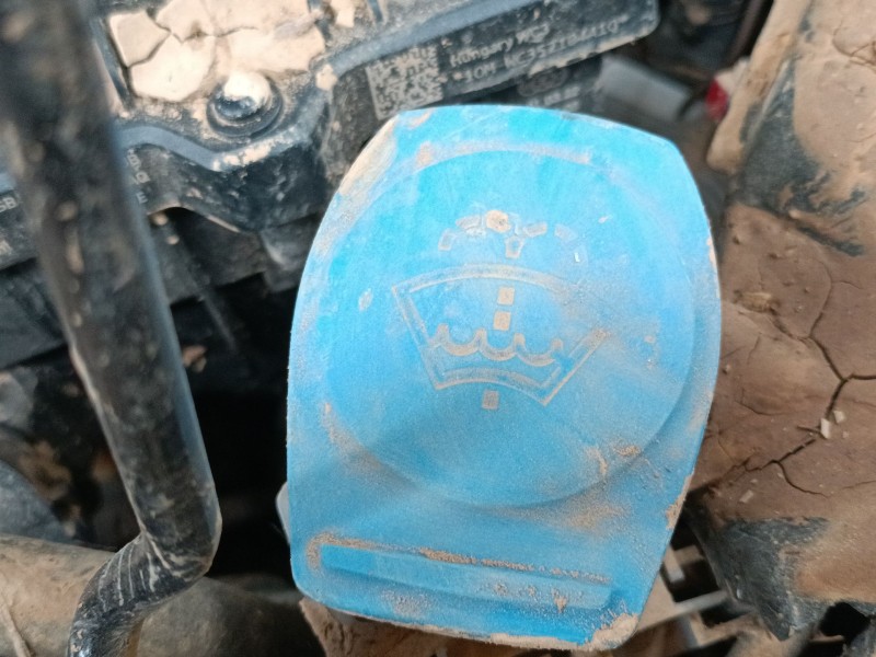 Recambio de deposito limpia para seat leon (kl1, klg) 1.5 tsi referencia OEM IAM   