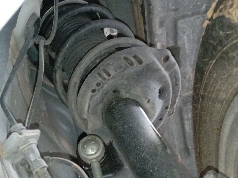 Recambio de amortiguador delantero derecho para seat leon (kl1, klg) 2.0 tdi referencia OEM IAM   