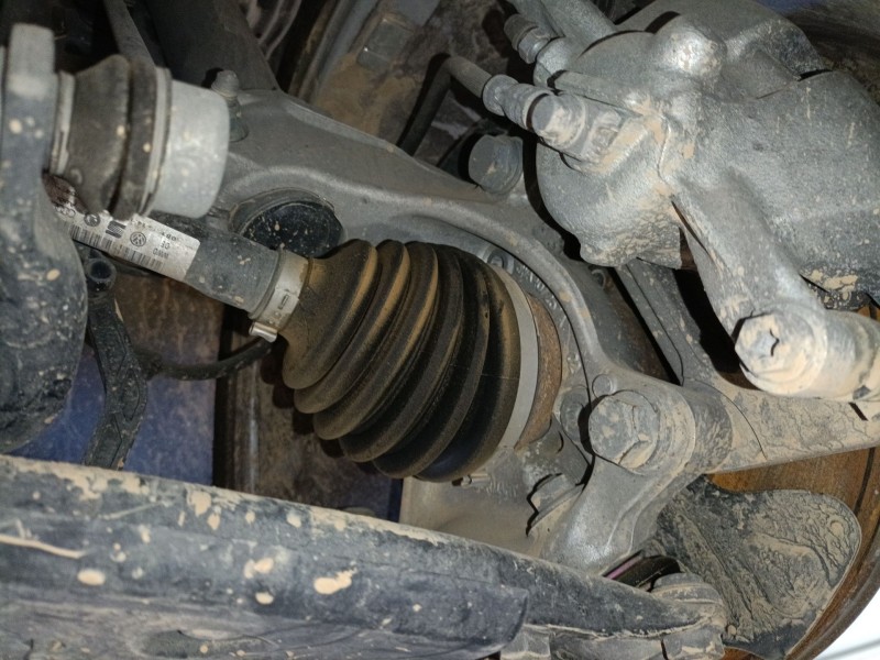 Recambio de mangueta delantera izquierda para seat leon (kl1, klg) 1.5 tsi referencia OEM IAM   