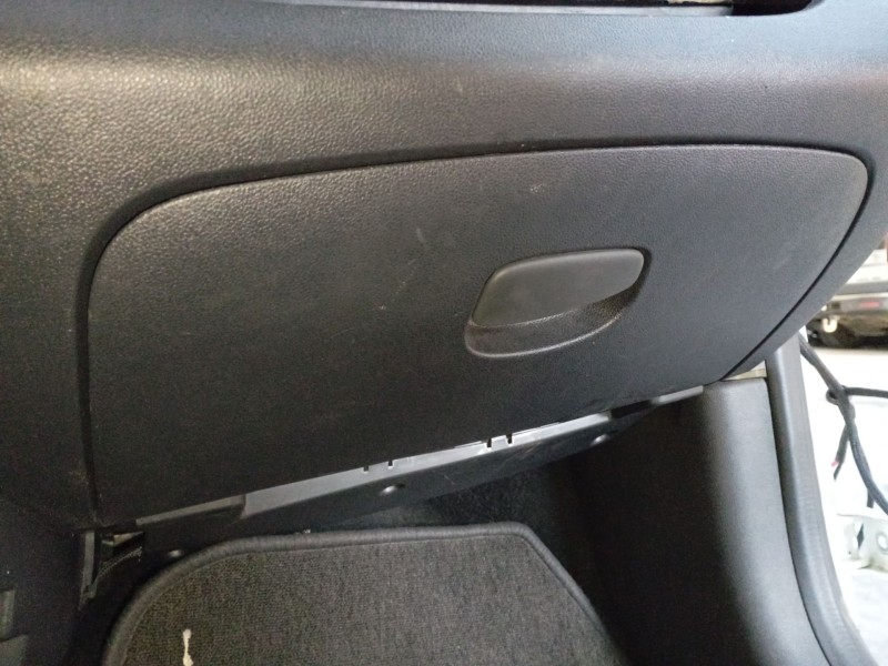 Recambio de guantera para renault clio iv (bh_) 1.5 dci 90 referencia OEM IAM   