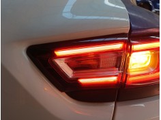 PILOTO TRASERO DERECHO PORTON 