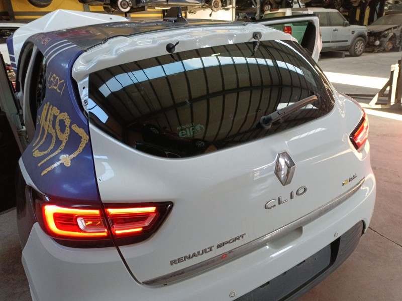 Recambio de porton trasero para renault clio iv (bh_) 1.5 dci 90 referencia OEM IAM   