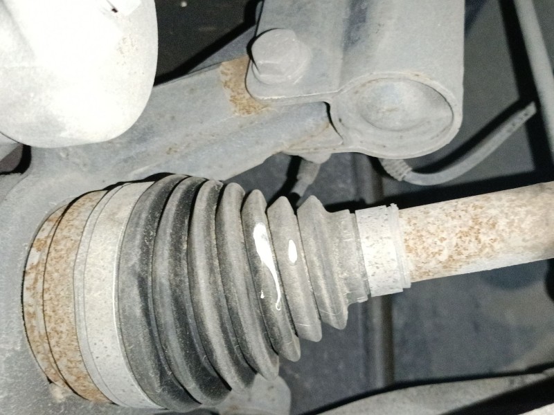 Recambio de transmision delantera derecha para renault clio iv (bh_) 1.5 dci 90 referencia OEM IAM   