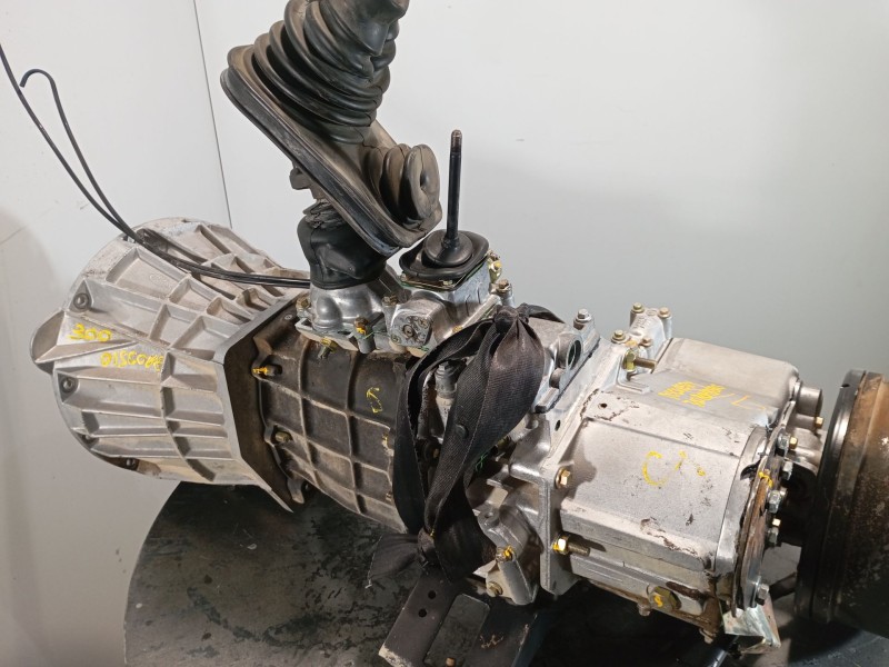 Recambio de caja cambios para land rover discovery (salljg/lj) 2.5 turbodiesel referencia OEM IAM 56A 22D642730G 