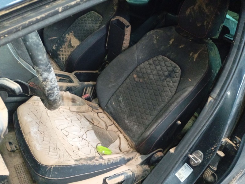 seat leon (kl1, klg) del año 2021