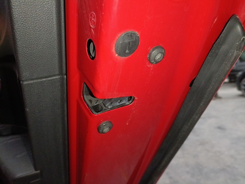 Recambio de cerradura puerta trasera derecha para seat leon (5f1) 1.2 tsi referencia OEM IAM   