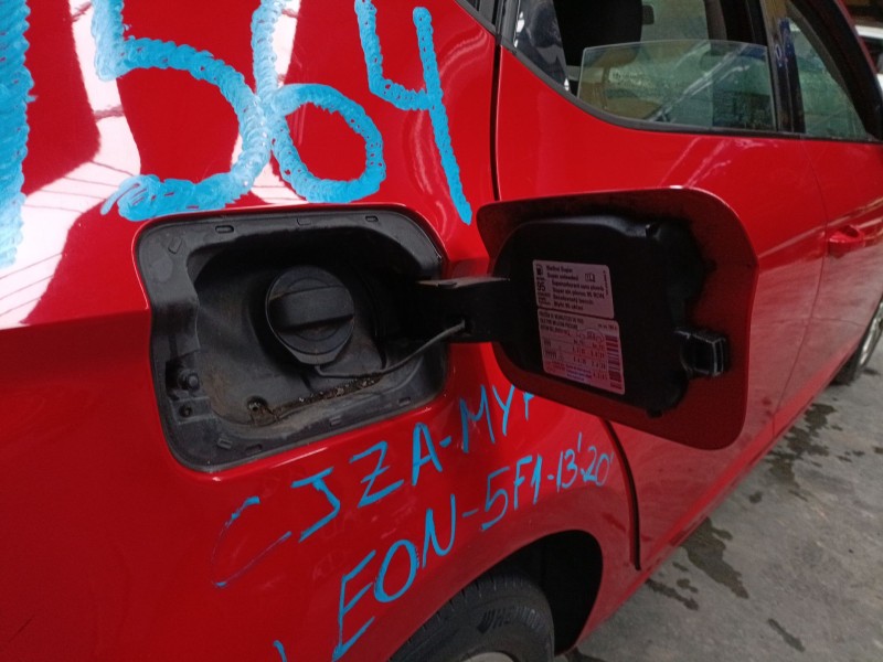 Recambio de tapa exterior combustible para seat leon (5f1) 1.2 tsi referencia OEM IAM   