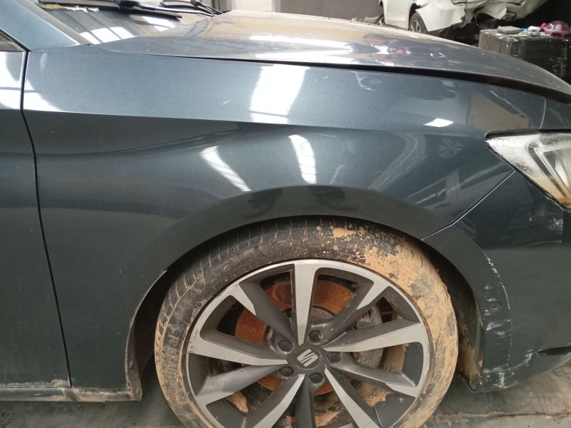 Recambio de aleta delantera derecha para seat leon (kl1, klg) 2.0 tdi referencia OEM IAM   