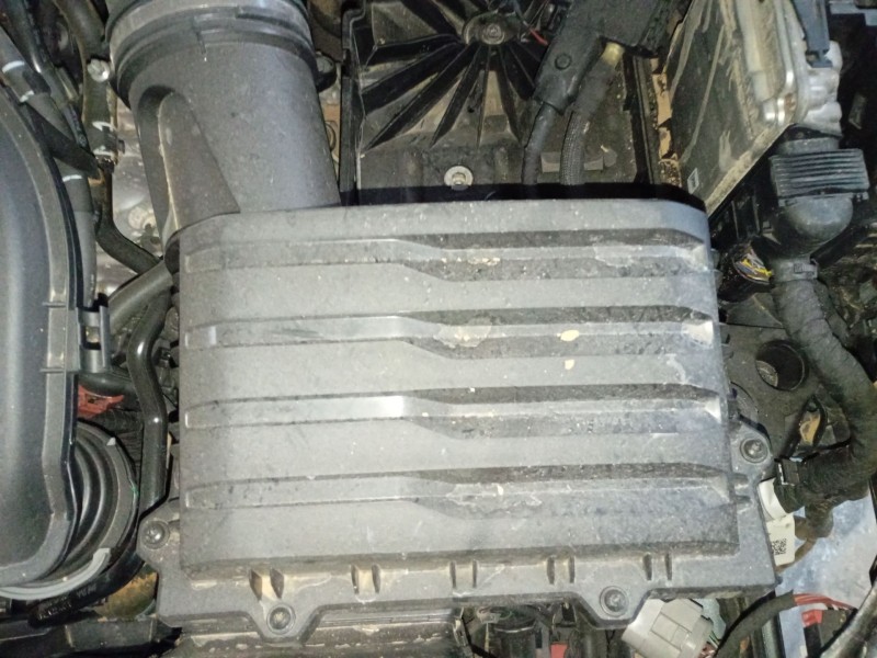 Recambio de filtro aire para seat leon (kl1, klg) 1.5 tsi referencia OEM IAM   