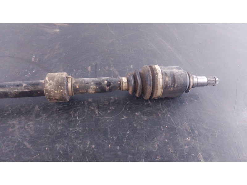 Recambio de transmision delantera derecha para toyota auris (_e18_) 1.4 d-4d (nde180_) referencia OEM IAM   