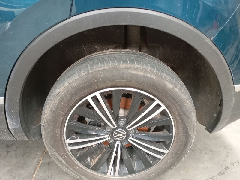 Recambio de aletin trasero izquierdo para volkswagen tiguan (ad1, ax1) 1.5 tsi referencia OEM IAM   