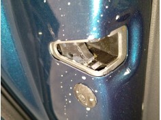 CERRADURA PUERTA TRASERA IZQUIERDA 