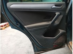 GUARNECIDO PUERTA TRASERA IZQUIERDA 