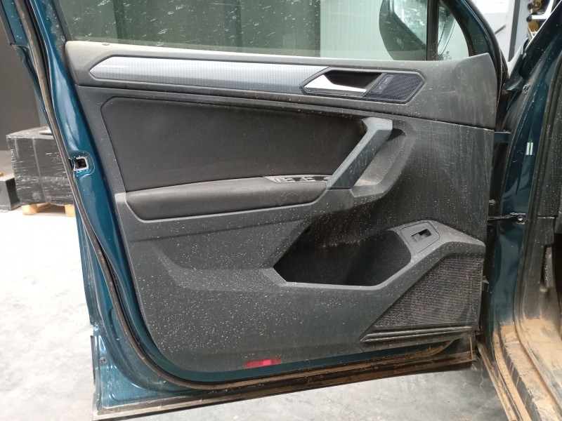 Recambio de guarnecido puerta delantera izquierda para volkswagen tiguan (ad1, ax1) 1.5 tsi referencia OEM IAM   