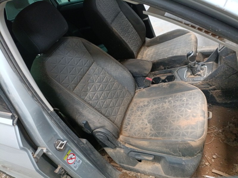 volkswagen tiguan (ad1, ax1) del año 2024