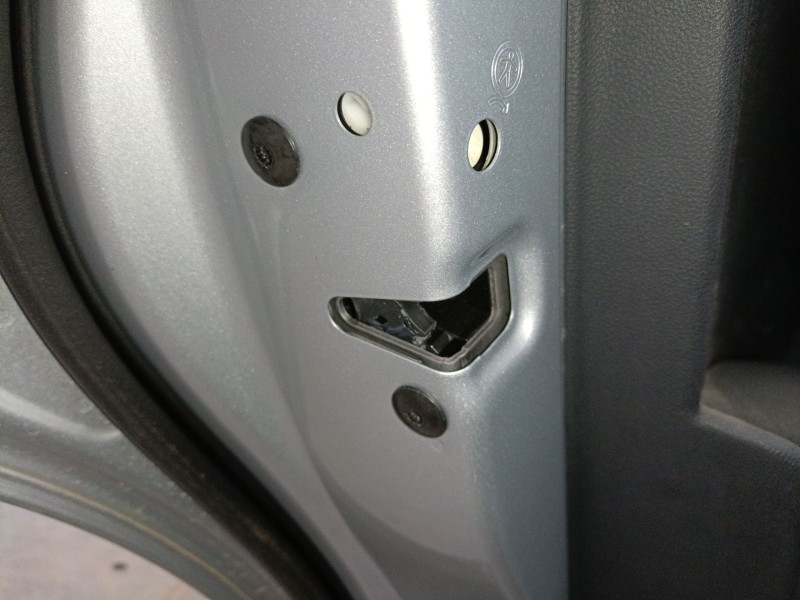 Recambio de cerradura puerta trasera izquierda para volkswagen tiguan (ad1, ax1) 2.0 tdi referencia OEM IAM   