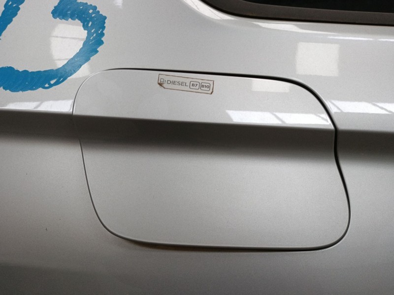 Recambio de tapa exterior combustible para volkswagen tiguan (ad1, ax1) 2.0 tdi referencia OEM IAM   