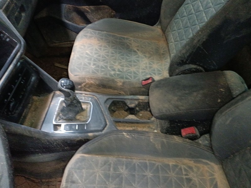 Recambio de consola central para volkswagen tiguan (ad1, ax1) 2.0 tdi referencia OEM IAM   