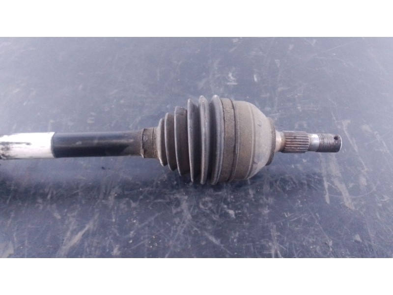 Recambio de transmision delantera izquierda para peugeot 5008 (0u_, 0e_) 2.0 hdi 150 / bluehdi 150 referencia OEM IAM   