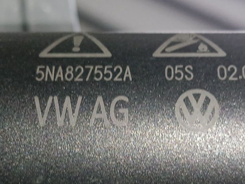 Recambio de amortiguador porton trasero derecho para volkswagen tiguan (ad1, ax1) 2.0 tdi referencia OEM IAM   