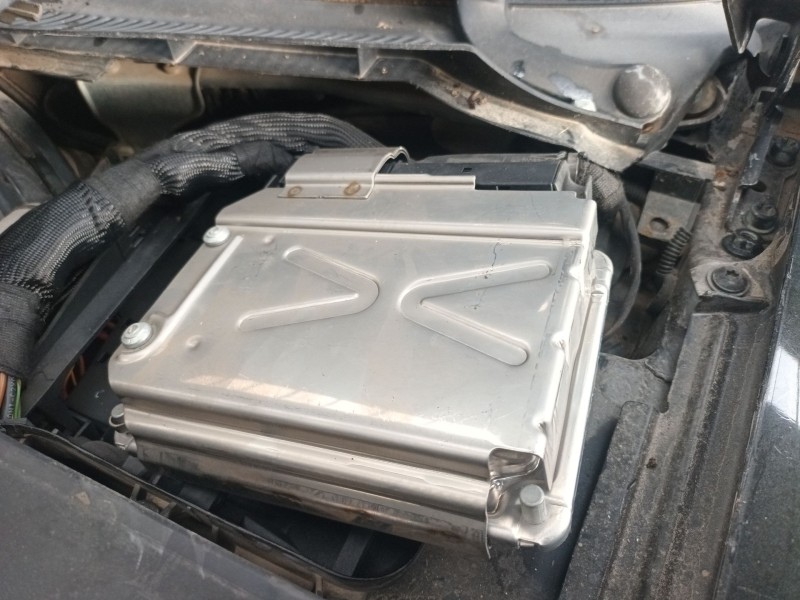 Recambio de centralita motor uce para audi a4 cabrio (8h) referencia OEM IAM   