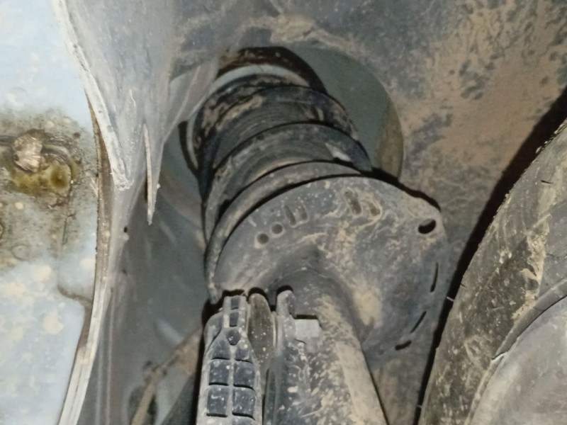 Recambio de amortiguador delantero izquierdo para seat ibiza v (kj1, kjg) 1.0 mpi referencia OEM IAM   