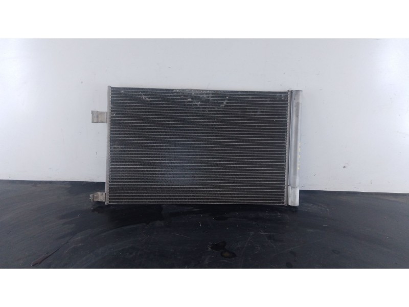 Recambio de condensador / radiador aire acondicionado para jaguar xe (x760) 2.0 d referencia OEM IAM GX738K230BA  