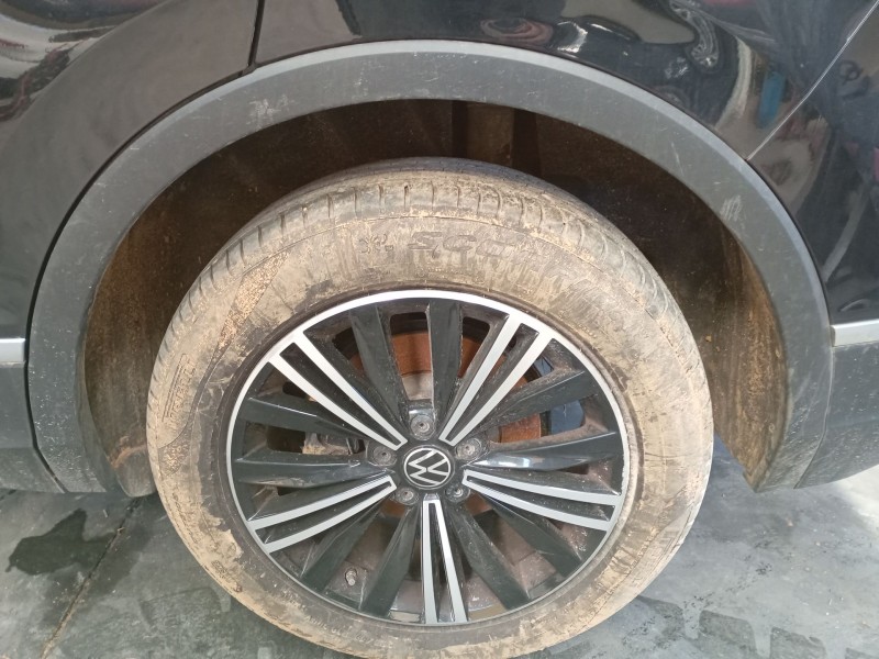 Recambio de aletin trasero izquierdo para volkswagen tiguan (ad1, ax1) 2.0 tdi referencia OEM IAM   