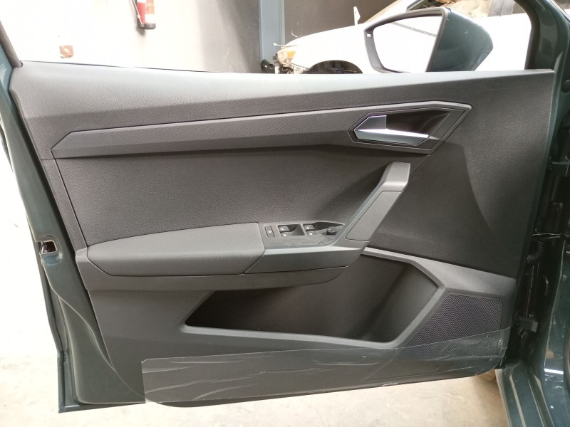Recambio de guarnecido puerta delantera izquierda para seat ibiza v (kj1, kjg) 1.0 tsi referencia OEM IAM   