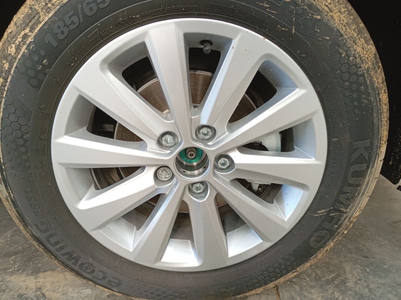 Recambio de llanta para seat ibiza v (kj1, kjg) 1.0 tsi referencia OEM IAM 185/65/15  
