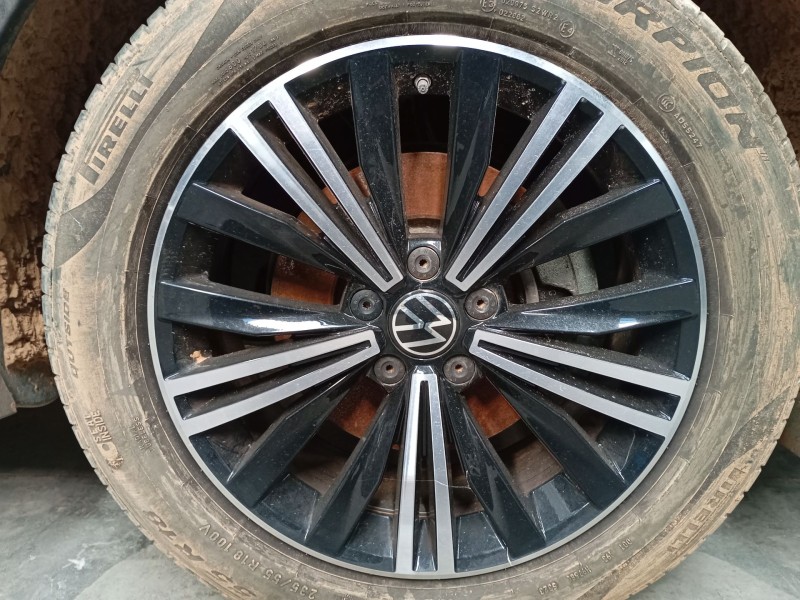 Recambio de llanta para volkswagen tiguan (ad1, ax1) 2.0 tdi referencia OEM IAM 235/55/18  