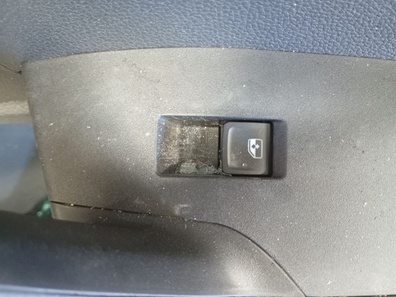 Recambio de mando elevalunas delantero derecho para seat ibiza v (kj1, kjg) 1.0 tsi referencia OEM IAM   