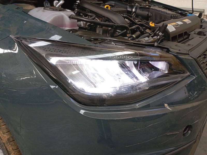 Recambio de faro derecho para seat ibiza v (kj1, kjg) 1.0 tsi referencia OEM IAM   