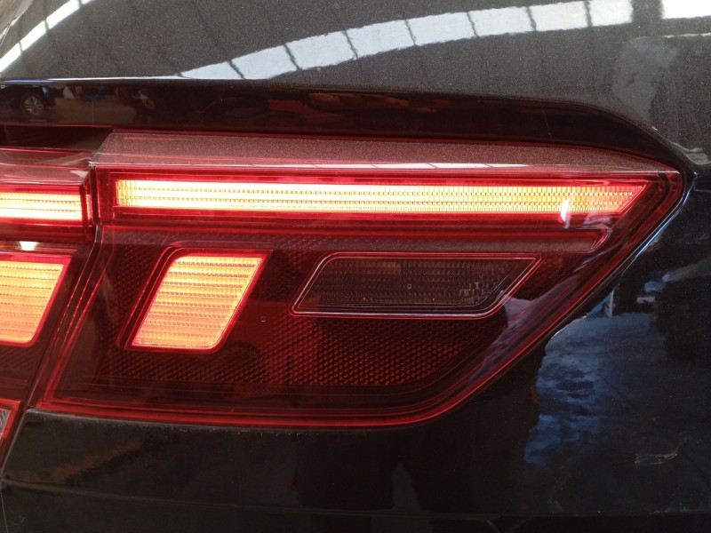 Recambio de piloto trasero izquierdo porton para volkswagen tiguan (ad1, ax1) 2.0 tdi referencia OEM IAM   