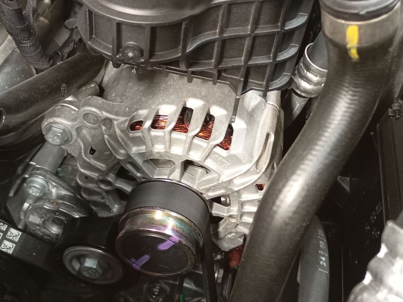 Recambio de alternador para seat ibiza v (kj1, kjg) 1.0 tsi referencia OEM IAM   