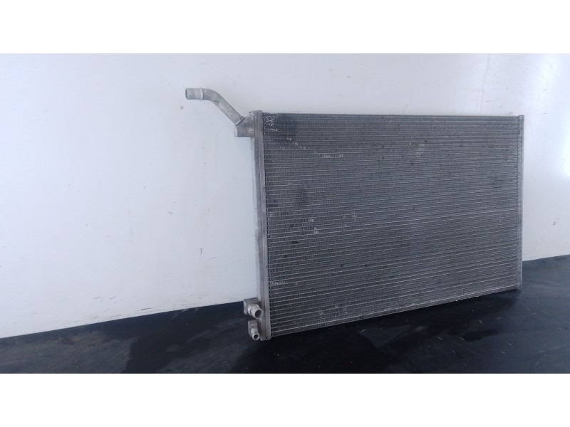 Recambio de radiador agua para jaguar xe (x760) 2.0 d referencia OEM IAM GX738K230BA  P2-B6-28