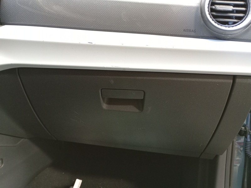 Recambio de guantera para seat ibiza v (kj1, kjg) 1.0 tsi referencia OEM IAM   