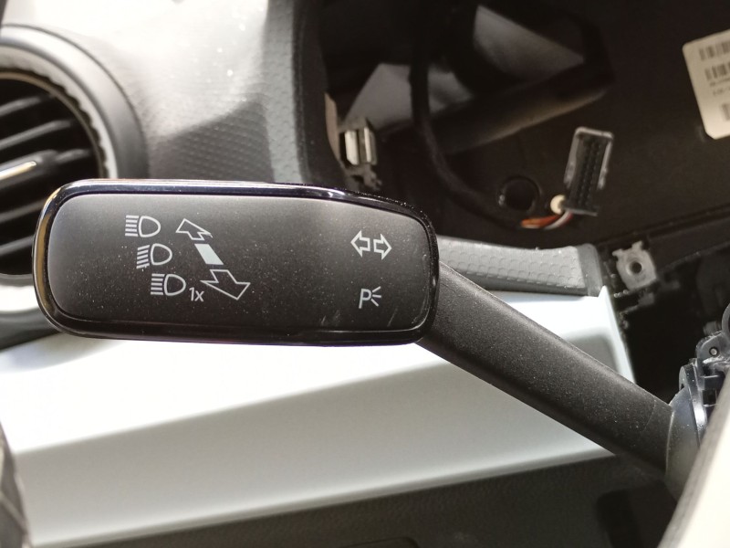 Recambio de mando intermitentes para seat ibiza v (kj1, kjg) 1.0 tsi referencia OEM IAM   
