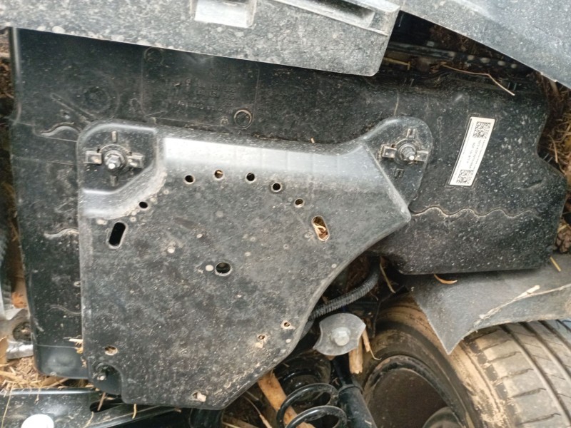 Recambio de adblue para volkswagen tiguan (ad1, ax1) 2.0 tdi referencia OEM IAM 5QF131877P  