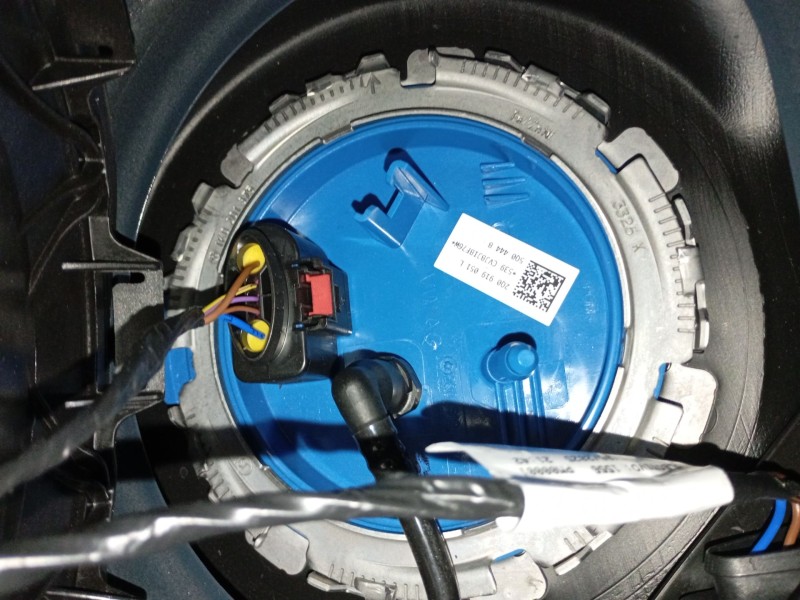 Recambio de aforador para seat ibiza v (kj1, kjg) 1.0 tsi referencia OEM IAM 2Q0919051L  