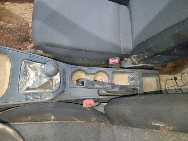 Recambio de consola central para seat ibiza v (kj1, kjg) 1.0 tsi referencia OEM IAM   