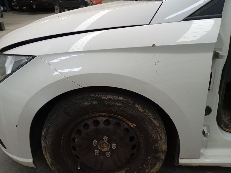 Recambio de aleta delantera izquierda para seat ibiza v (kj1, kjg) 1.0 tsi referencia OEM IAM   