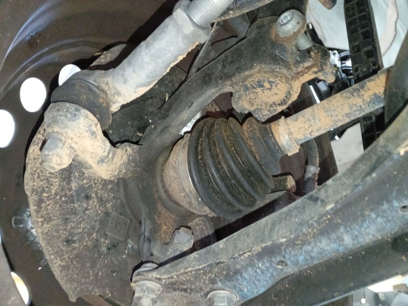 Recambio de mangueta delantera izquierda para seat ibiza v (kj1, kjg) 1.0 mpi referencia OEM IAM   