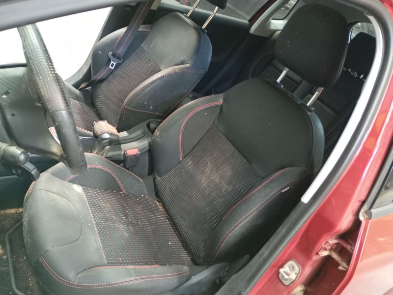 peugeot 2008 i (cu_) del año 2017